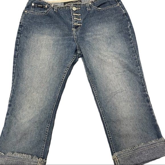SQUEEZE Stephen Hardly, Cropped Jeans, Size 11 / 12, Distressed Waist And Cuffs - Picture 1 of 5